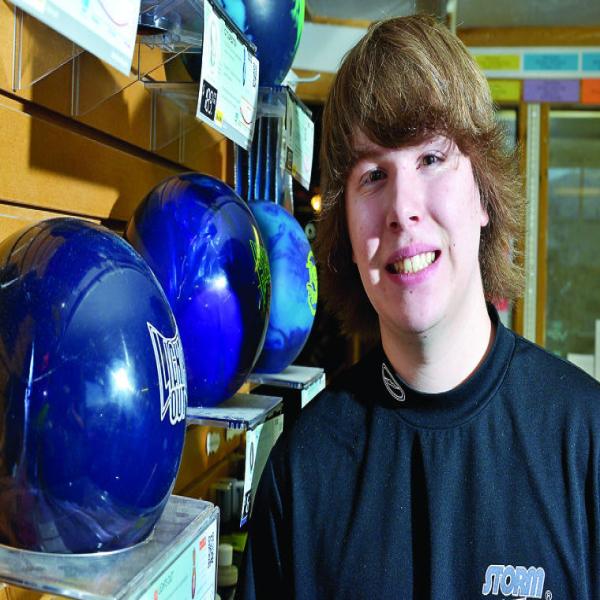 Just For Tonight by Alex Hoskins at Frisk Radio - Your Destination for Dance