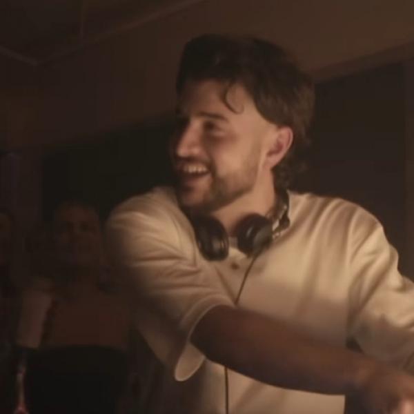 Angel of Mine by Tobiahs at Frisk Radio - Your Destination for Dance
